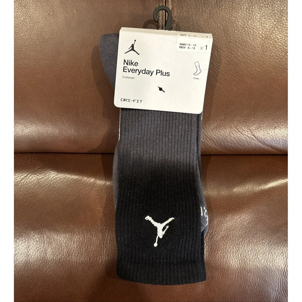 Nike Everyday Plus Cushioned Ankle Socks (2 Pairs) HJ2446-010 Size L  8-12